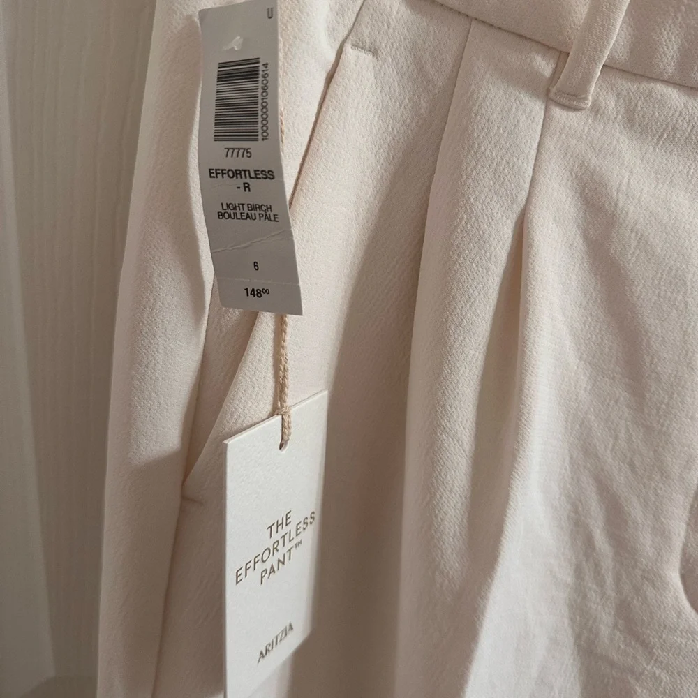 Aritzia Off-White Effortless Pant - Picture 3 of 7